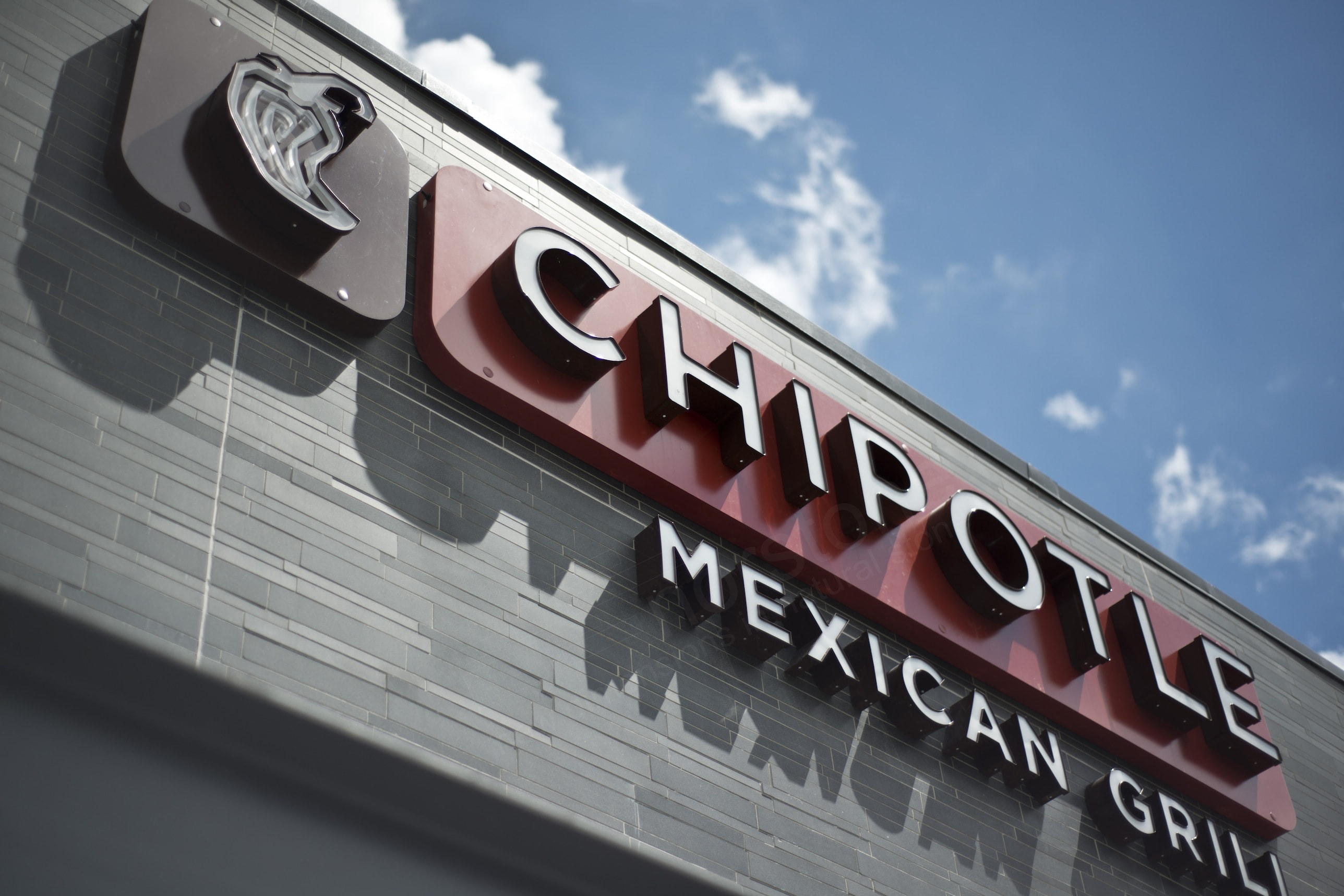 Basalt Mosaic Interlocking Tile - Chipotle Signage Florida